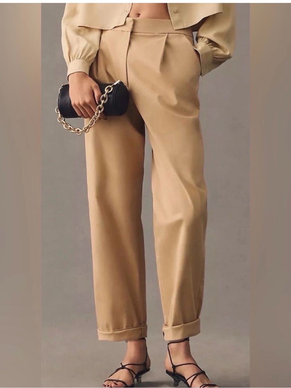 Tailored High-Waist Pleated Trousers in Camel